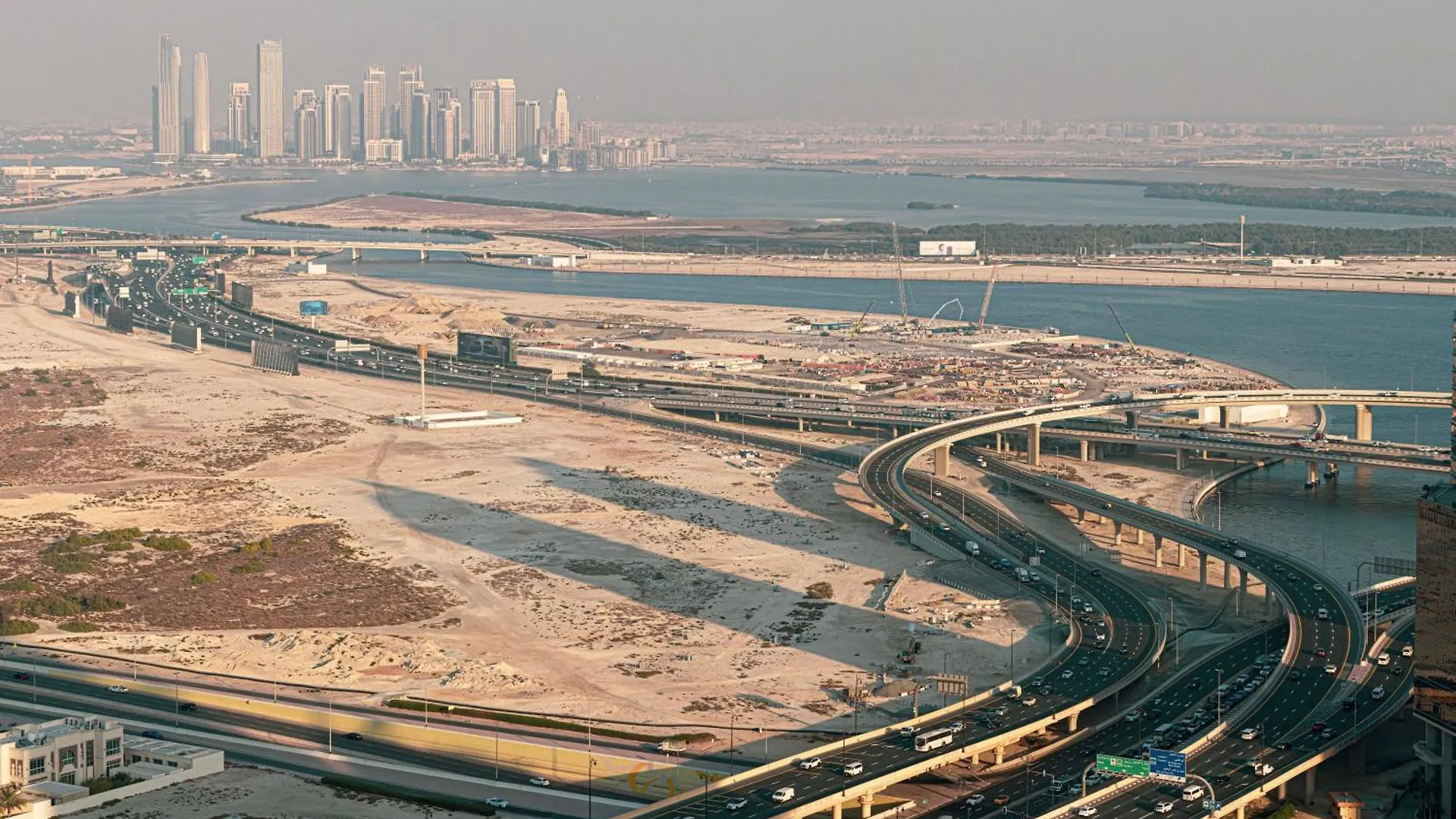 Damac Maison Mall Street! 2 Bedroom Upgraded Apartment! Dubai