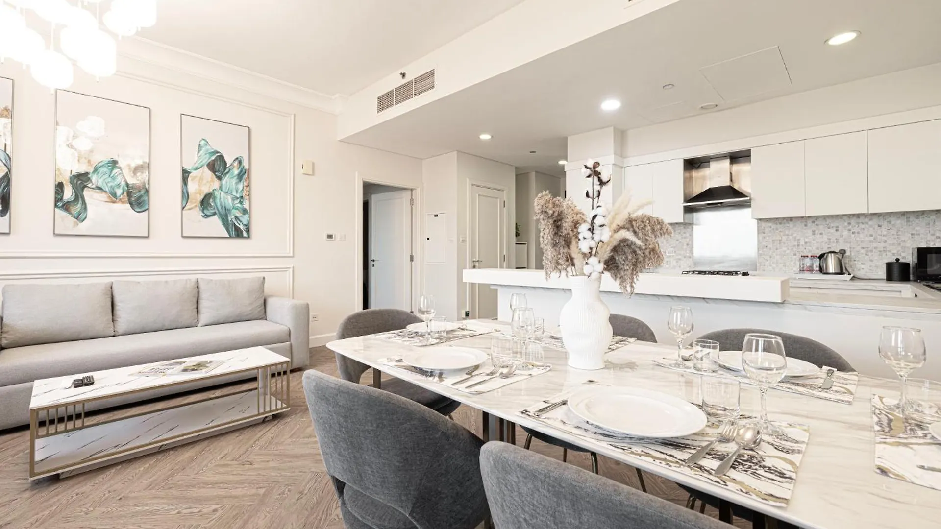 Damac Maison Mall Street! 2 Bedroom Upgraded Apartment! Dubai